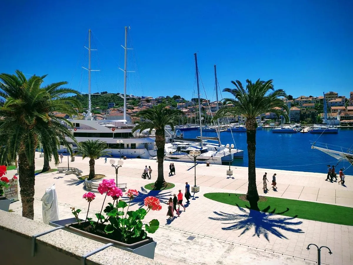 Apartment Stella Old Town Trogir, With Balcony 0*, Trogir