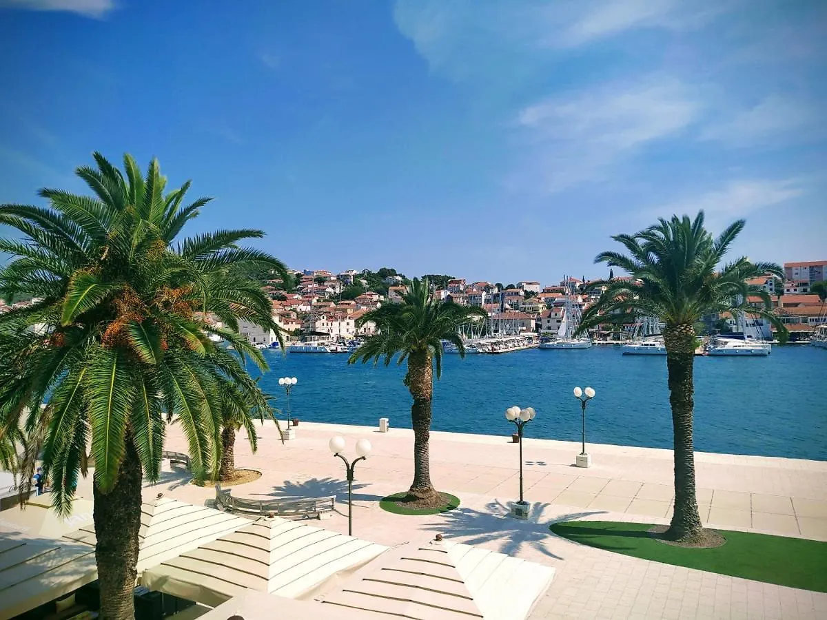 Apartment Stella Old Town Trogir, With Balcony